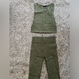 Forever21 2pc ribbed workout set